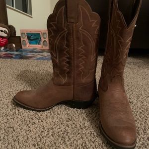Tony Lama cowgirl boots